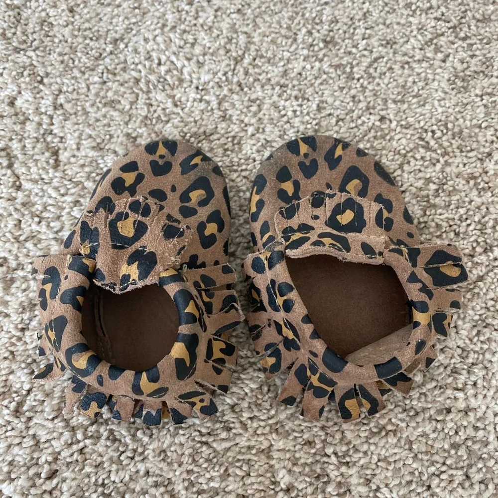 Baby girl toddler cheetah neutral leopard moccasins shoes